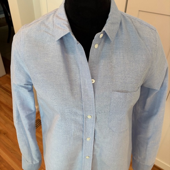 ✨ Sézane Tomboy Shirt in Oxford Blue – Size 38 ✨ - Picture 2 of 11